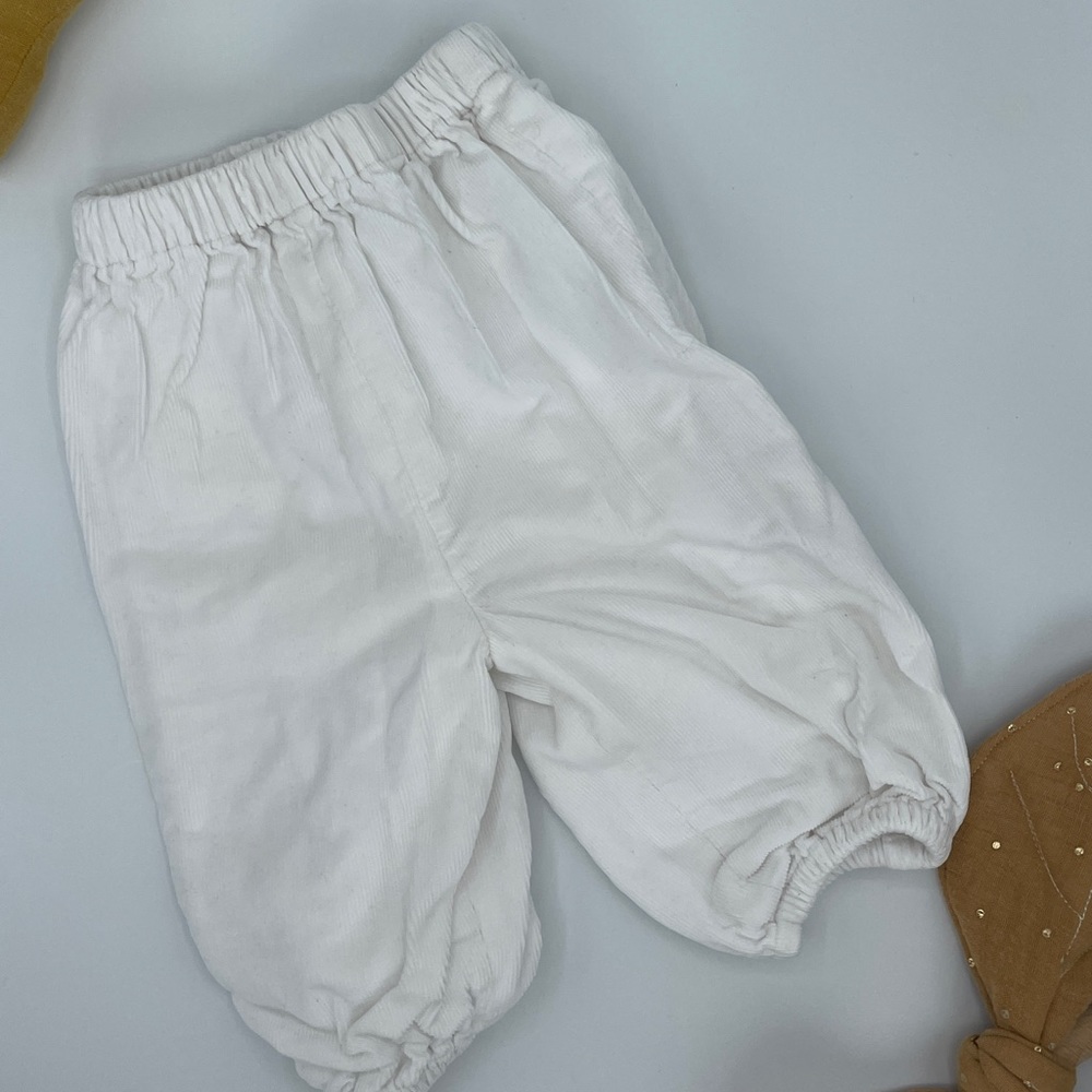 Jacadi velvet white puffer pants. 3month-60cm